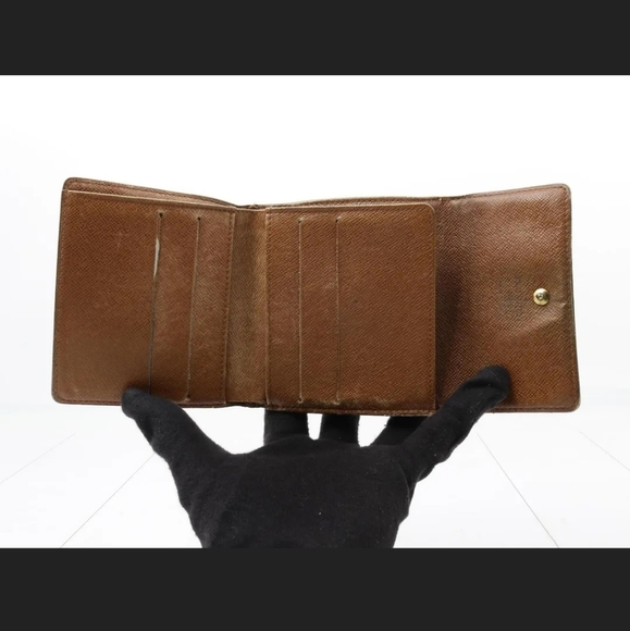 Authentic Vintage Louis Vuitton Monogram Elise Wallet - Picture 4 of 15